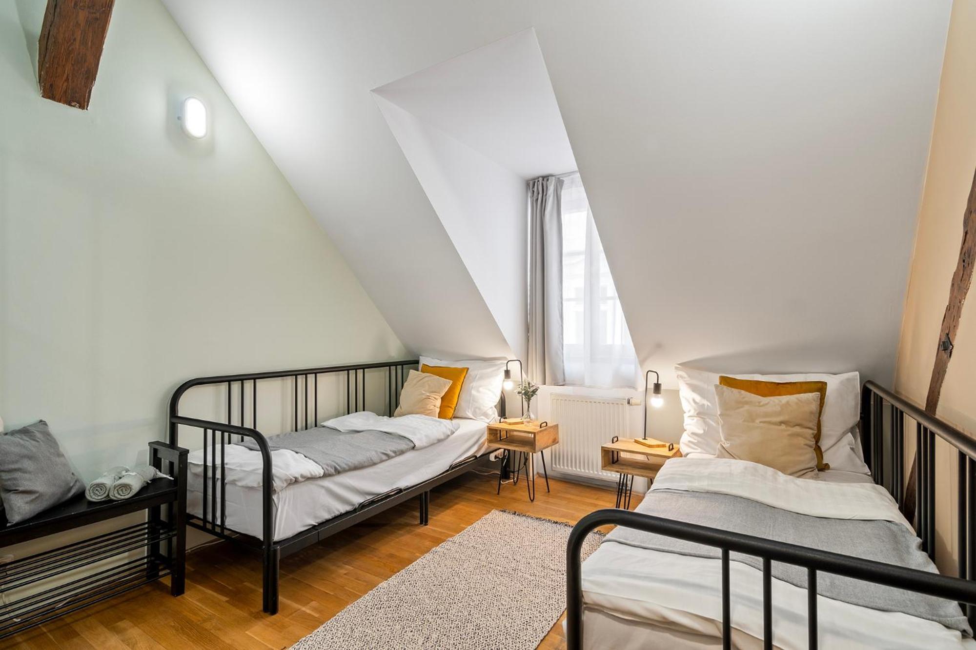 Charles Bridge Historical Apts By Michal&Friends Prague Ngoại thất bức ảnh
